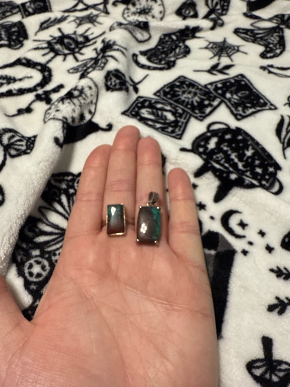 Sterling Silver Sonora Sunrise stone Ring with Matching Pendant